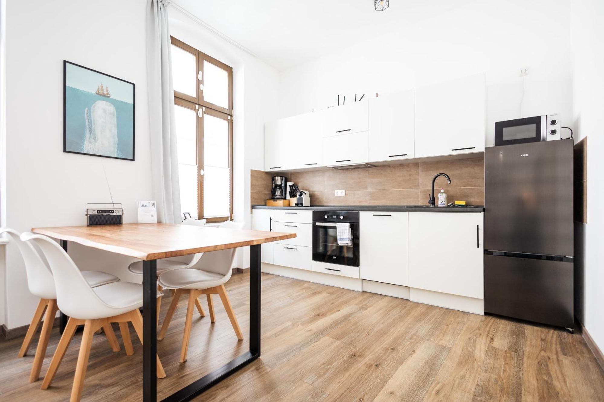 Apartments Am Neuen Theater - Altstadt - Zentral - Kueche - Wifi - Powered By Ko-Living Halle  Exterior photo